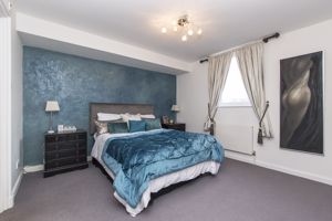 Bedroom- click for photo gallery